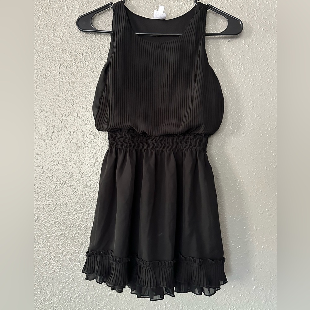 Disney Girls Size Medium Black Pleated Chiffon Overlay Sleeveless Dress” NWOT